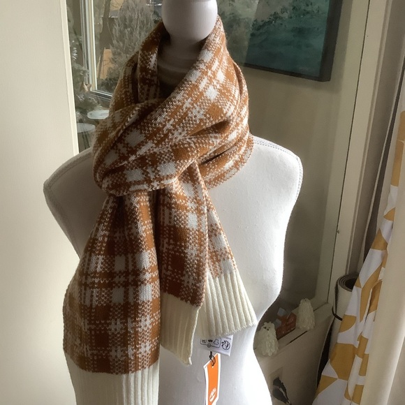 New Timberland Plaid Rectangular Scarf - Picture 2 of 11